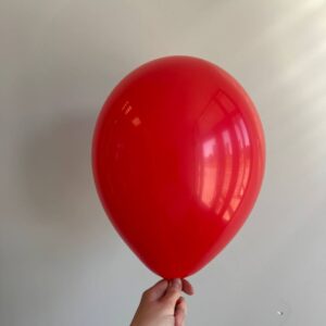 Воздушный гелиевый шар 12" (30 см) с обработкой королевский красный