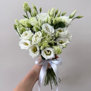 Букет невесты из белых эустом 5 шт